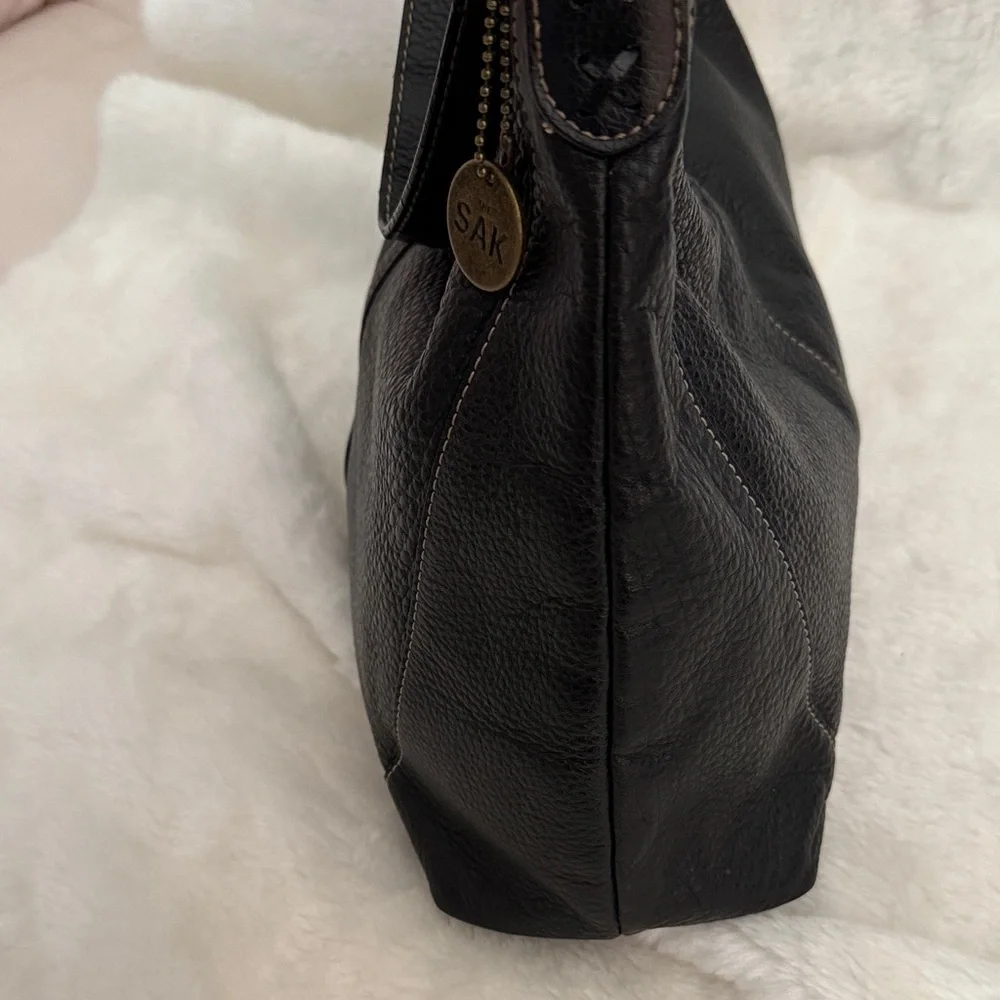 The Sak Black Leather Hobo Bag - Picture 4 of 12